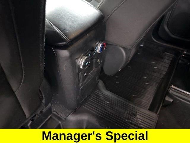 Ford Explorer XLT 4WD 2022