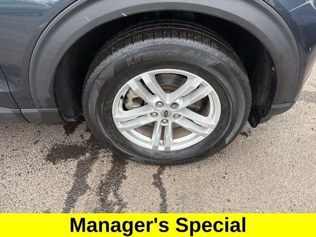 Ford Explorer XLT 4WD 2022