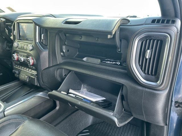 GMC Sierra 1500 AT4 Crew Cab 4WD 2020