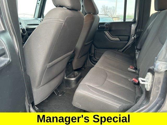 Jeep Wrangler Unlimited Sport 4WD 2017