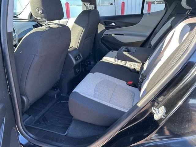 Chevrolet Equinox LS AWD 2022