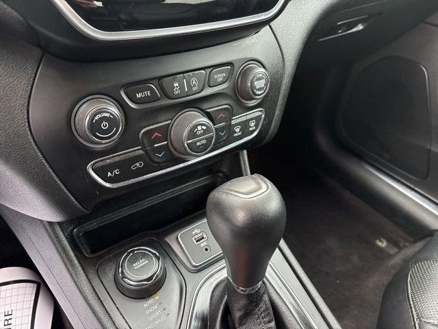 Jeep Cherokee Limited 4WD 2019