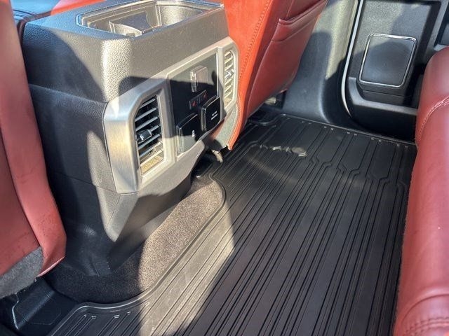 Ford F-150 Platinum SuperCrew 4WD 2019