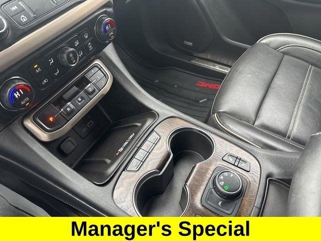 GMC Acadia Denali AWD 2020