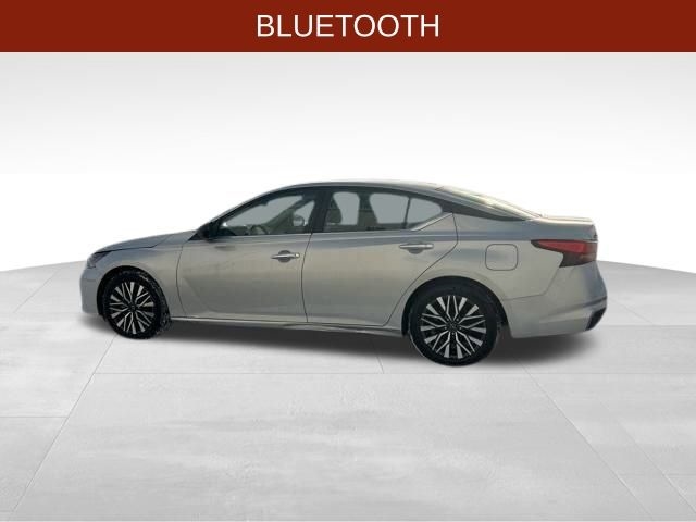 Nissan Altima 2.5 SV 2024