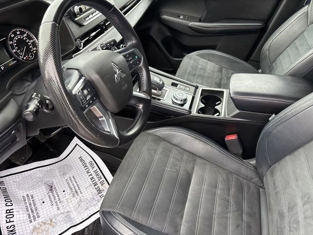 Mitsubishi Outlander SE 4WD 2022