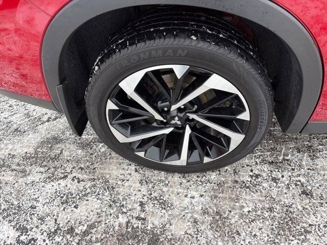 Mitsubishi Outlander SE 4WD 2022