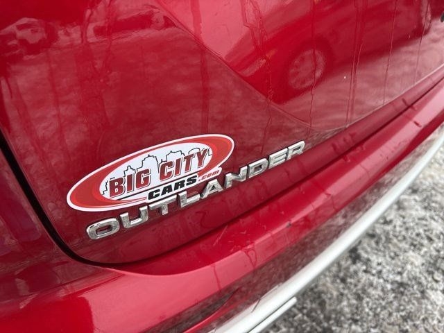 Mitsubishi Outlander SE 4WD 2022