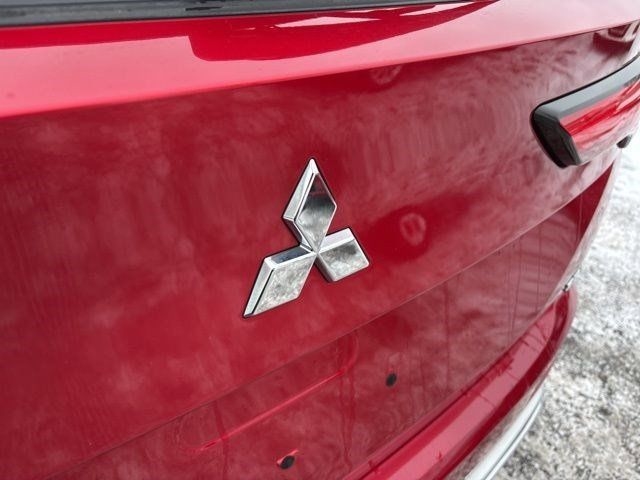 Mitsubishi Outlander SE 4WD 2022