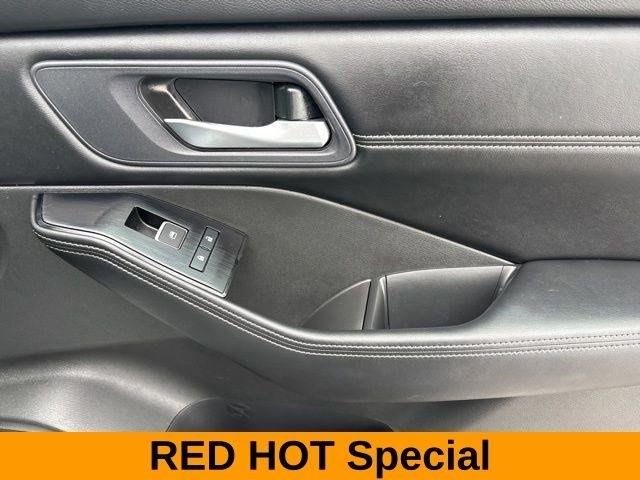 Nissan Rogue SL AWD 2024