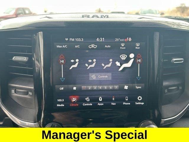 RAM 1500 Laramie Crew Cab 4WD 2021