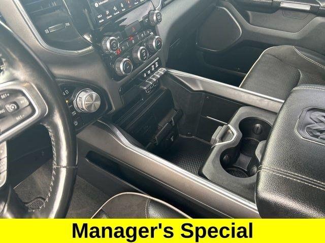 RAM 1500 Laramie Crew Cab 4WD 2021