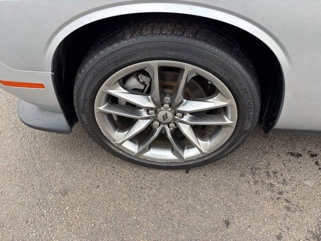 Dodge Challenger GT AWD 2021