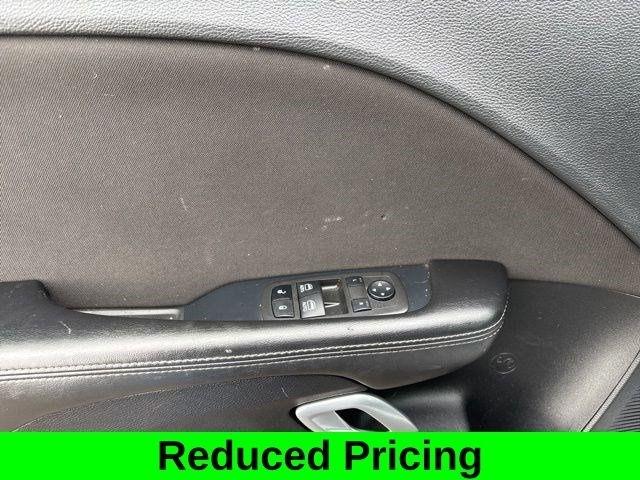 Dodge Challenger GT AWD 2021