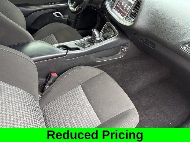 Dodge Challenger GT AWD 2021