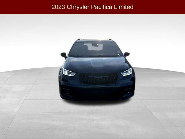 Chrysler Pacifica  2023