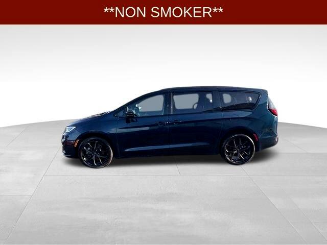 Chrysler Pacifica  2023