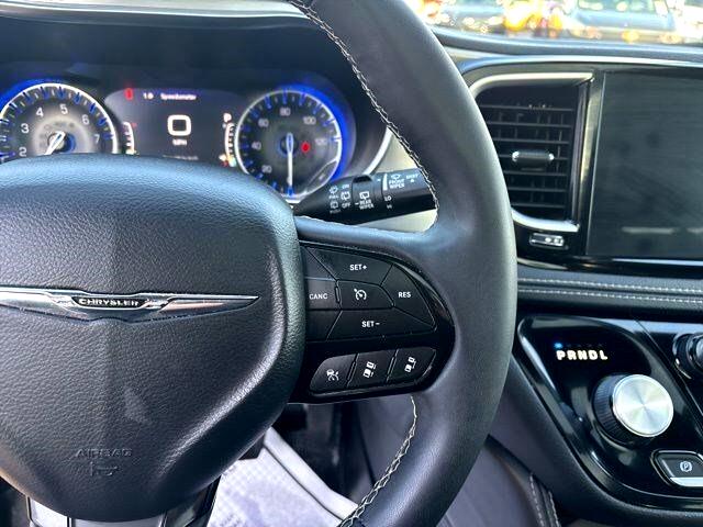 Chrysler Pacifica  2023