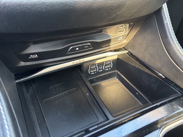 Chrysler Pacifica Limited AWD 2023