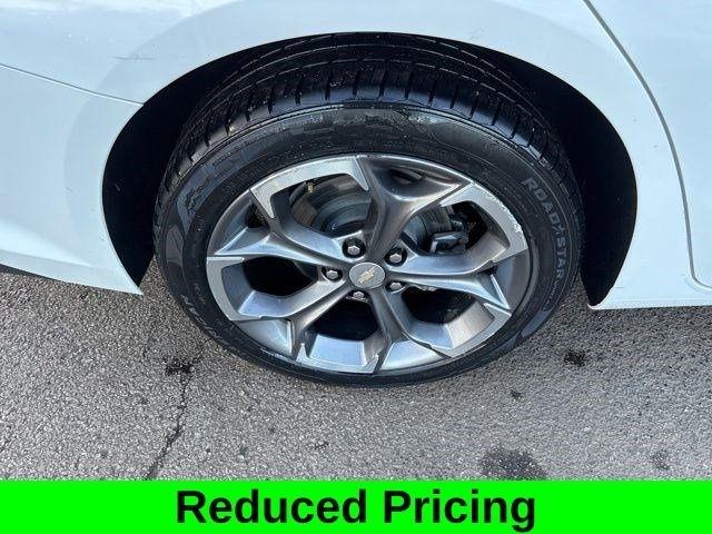 Chevrolet Malibu  2023