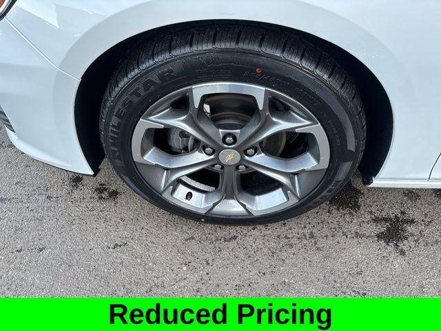 Chevrolet Malibu  2023