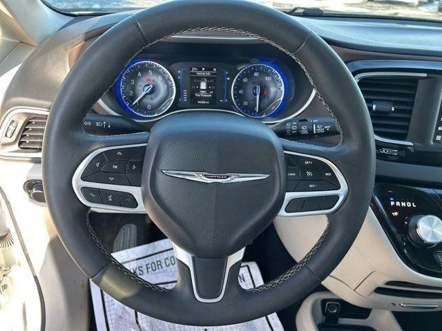 Chrysler Voyager  2023