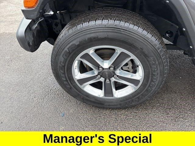 Jeep Wrangler Unlimited Sahara 4WD 2021