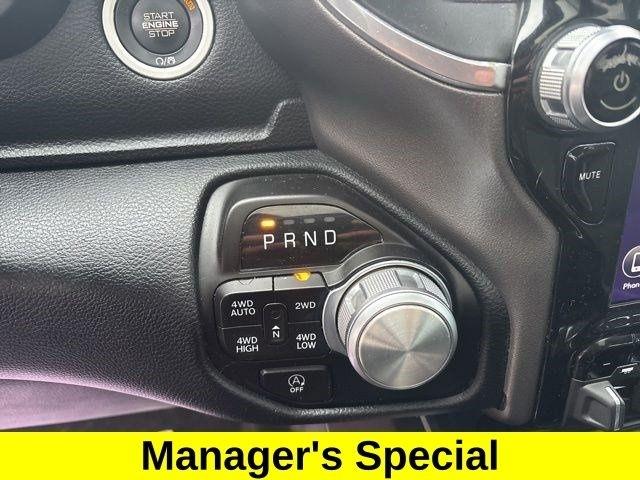 RAM 1500 Laramie Crew Cab 4WD 2021