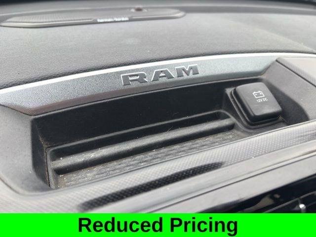 RAM 1500 Laramie Crew Cab 4WD 2021