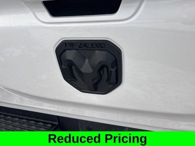 RAM 1500 Laramie Crew Cab 4WD 2021