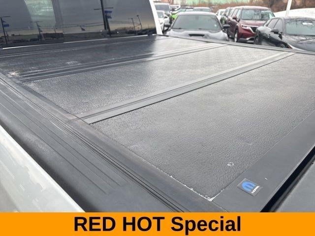 RAM 1500 Laramie Crew Cab 4WD 2021