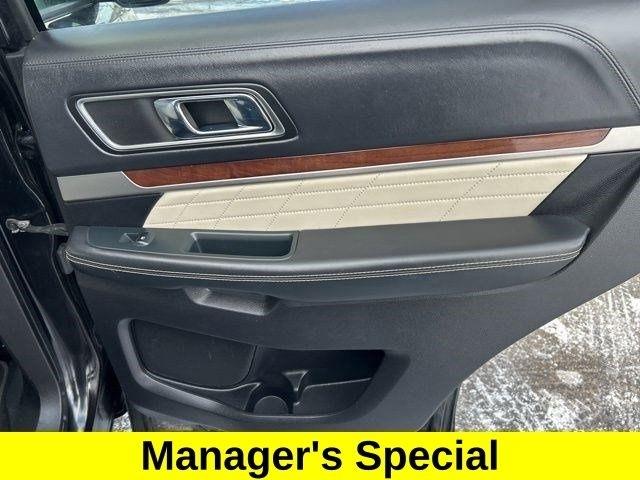 Ford Explorer Platinum 4WD 2019