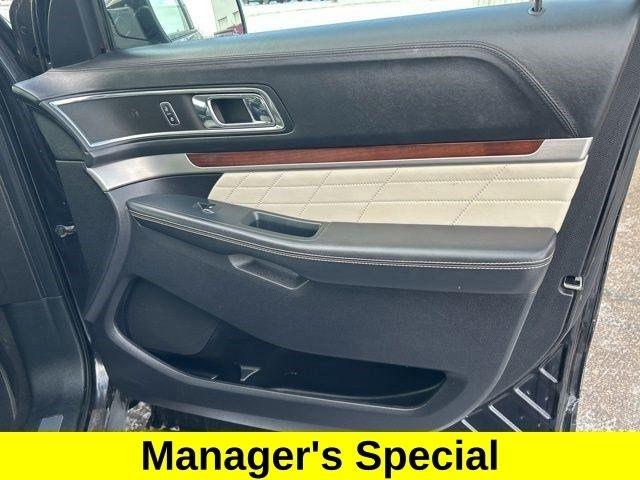 Ford Explorer Platinum 4WD 2019