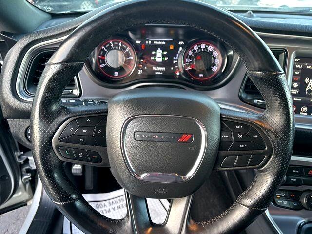 Dodge Challenger  2020