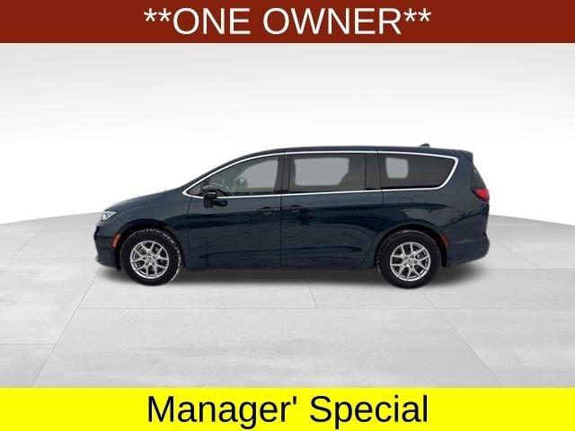 Chrysler Pacifica Touring 2024