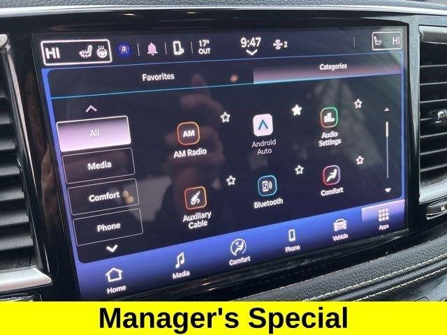 Chrysler Pacifica Touring 2024