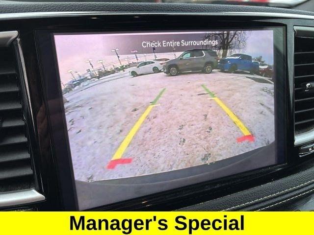 Chrysler Pacifica Touring 2024