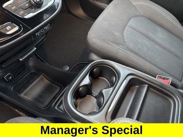 Chrysler Pacifica Touring 2024