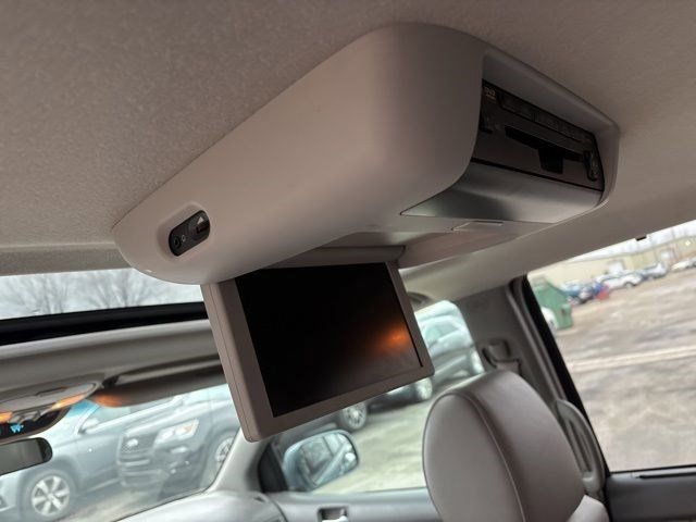 Toyota Sienna XLE AWD 2009