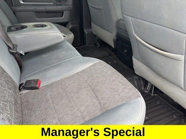 RAM 1500 SLT Crew Cab 4WD 2017