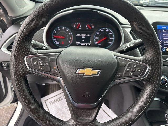 Chevrolet Malibu  2023