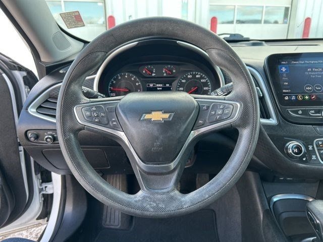 Chevrolet Malibu  2023