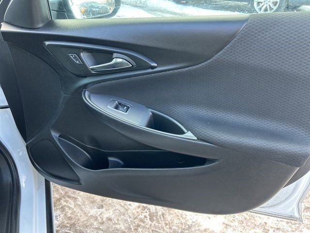 Chevrolet Malibu  2023