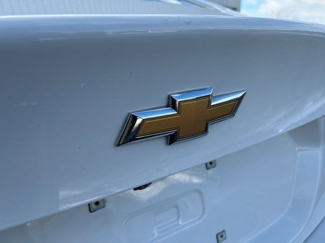 Chevrolet Malibu  2023