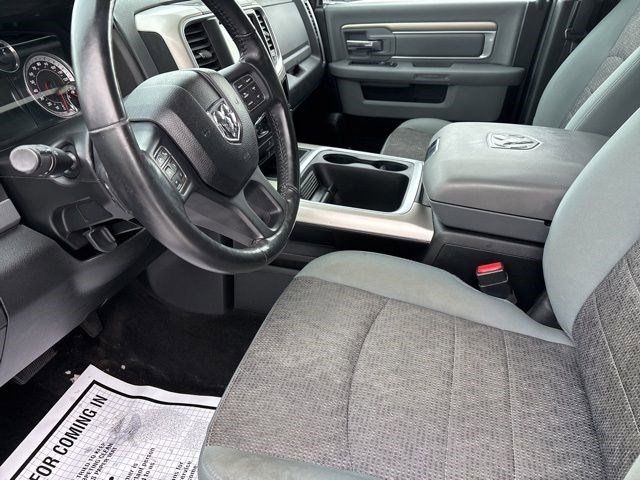 RAM 1500 SLT Crew Cab 4WD 2017