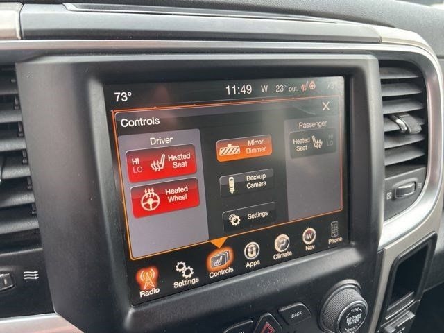 RAM 1500 SLT Crew Cab 4WD 2017