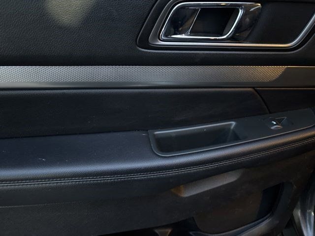 Ford Explorer XLT 4WD 2018