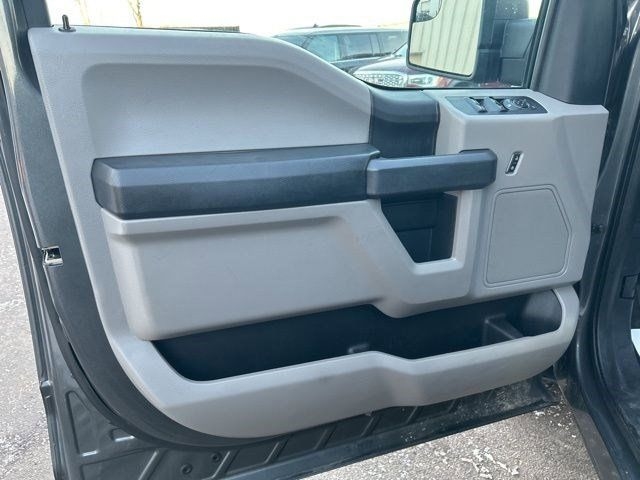 Ford F-150 XL SuperCrew 4WD 2020