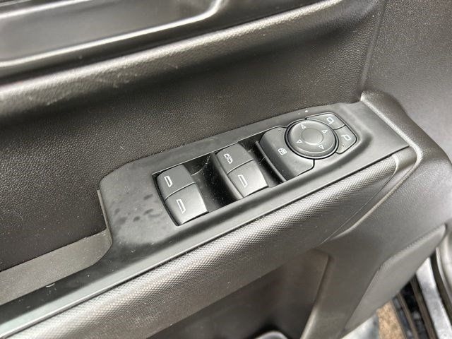 Chevrolet Silverado 1500  2021