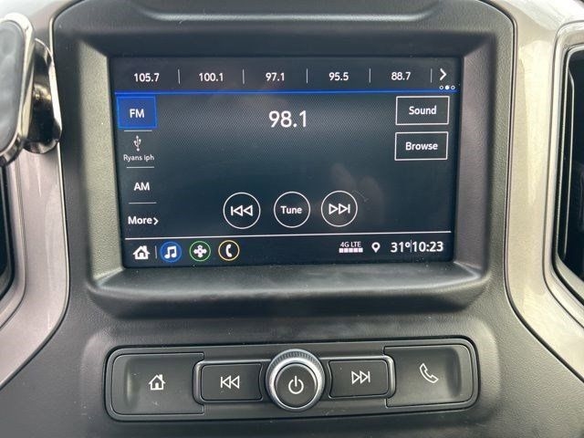 Chevrolet Silverado 1500  2021